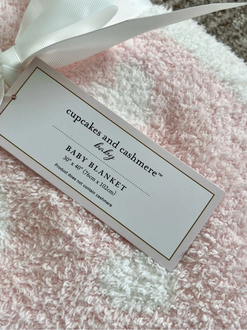 NWT Cupcakes & Cashmere Pink and White Hearts Baby Blanket